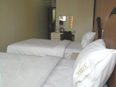 Asoka Inn 万隆 外观 照片